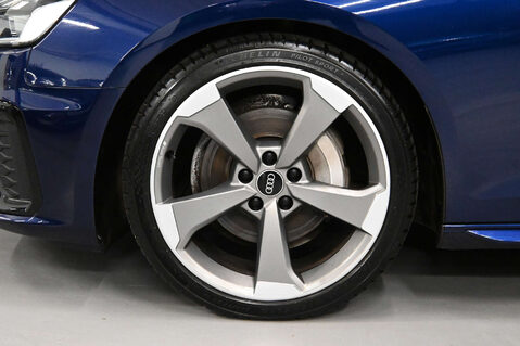 Audi A4 2.0 A4 Black Edition 40 TDI MHEV Q Semi-Auto 4WD 5dr 34