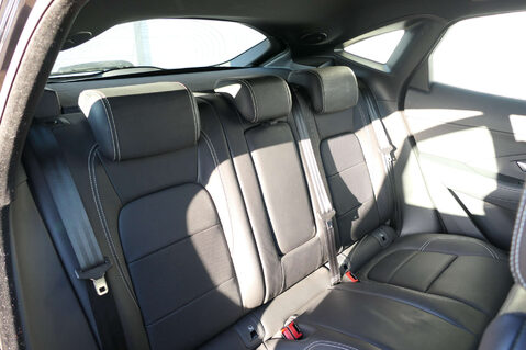 Jaguar E-Pace 2.0 E-Pace R-Dynamic S AWD Auto 4WD 5dr 5