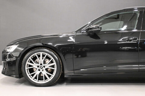 Audi A6 2.0 A6 Black Edition 40 TDI MHEV Q Semi-Auto 4WD 5dr 32