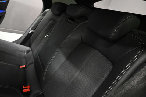 Audi A6 2.0 A6 Black Edition 40 TDI MHEV Q Semi-Auto 4WD 5dr 41