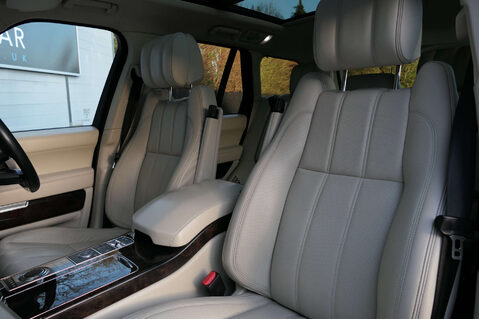 Land Rover Range Rover 5.0 Range Rover Autobiography V8 Auto 4WD 5dr 6