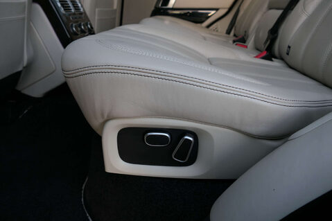 Land Rover Range Rover 5.0 Range Rover Autobiography V8 Auto 4WD 5dr 25