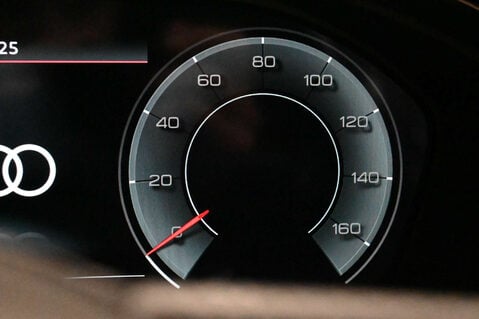 Audi A4 2.0 A4 Black Edition 35 TFSI MHEV Semi-Auto 5dr 41