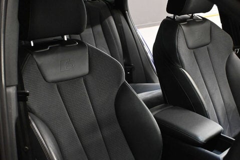 Audi A4 2.0 A4 Black Edition 35 TFSI MHEV Semi-Auto 5dr 16