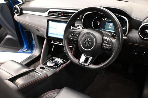 MG ZS MG ZS Trophy EV 5dr 30