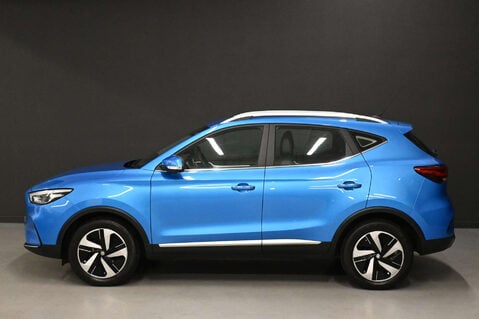 MG ZS MG ZS Trophy EV 5dr 37