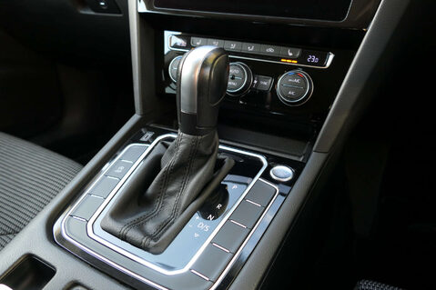 Volkswagen Arteon 2.0 Arteon SE TSi Semi-Auto 5dr 25