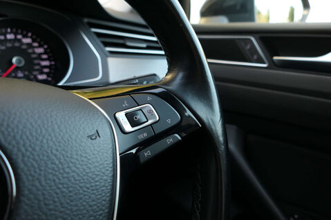 Volkswagen Arteon 2.0 Arteon SE TSi Semi-Auto 5dr 38