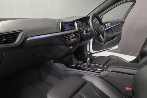 BMW 1 Series 1.5 118I M Sport 5dr 11