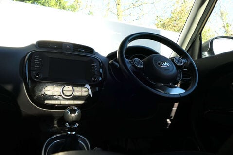 Kia Soul 1.6 Soul 2 5dr 32
