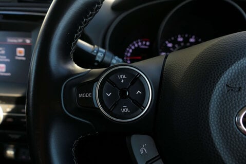 Kia Soul 1.6 Soul 2 5dr 17