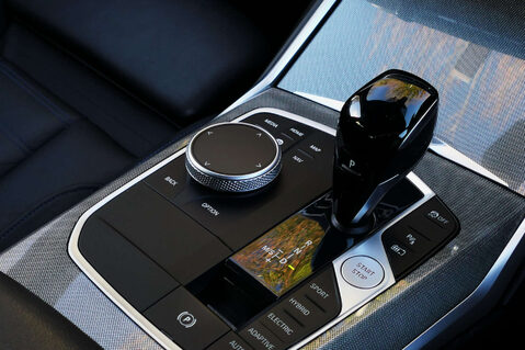 BMW 3 Series 2.0 330e M Sport Professional Edition Auto 5dr 41