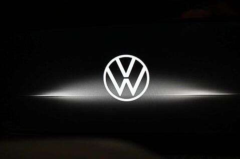 Volkswagen Golf 2.0 Golf R-Line TDI 5dr 34