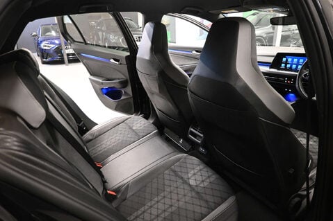 Volkswagen Golf 2.0 Golf R-Line TDI 5dr 16