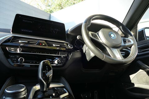 BMW 5 Series 3.0 545e xDrive M Sport Auto 4WD 4dr 22