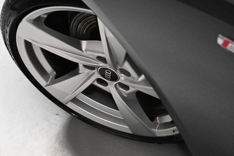 Audi A4 2.0 A4 S Line 35 TFSI MHEV Semi-Auto 4dr 28