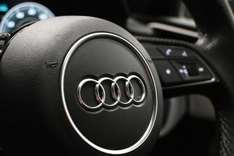 Audi A4 2.0 A4 S Line 35 TFSI MHEV Semi-Auto 4dr 43