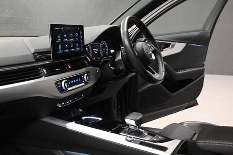 Audi A4 2.0 A4 S Line 35 TFSI MHEV Semi-Auto 4dr 12