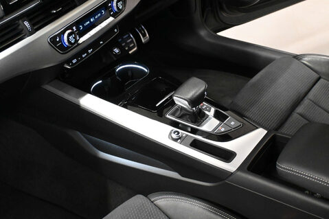 Audi A4 2.0 A4 S Line 35 TFSI MHEV Semi-Auto 4dr 15