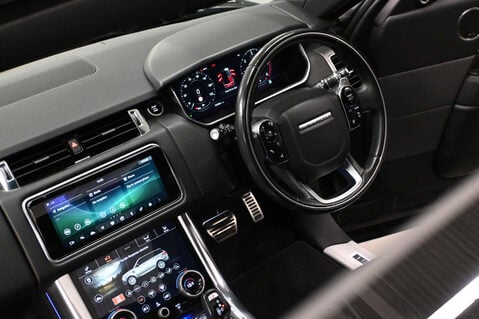 Land Rover Range Rover Sport 3.0 D300 MHEV HSE Dynamic Black SUV 5dr Diesel Auto 4WD Euro 6 (s/s) (300 p 6