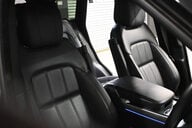 Land Rover Range Rover Sport 3.0 D300 MHEV HSE Dynamic Black SUV 5dr Diesel Auto 4WD Euro 6 (s/s) (300 p 23