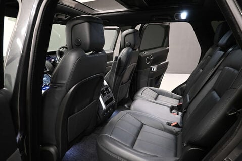 Land Rover Range Rover Sport 3.0 D300 MHEV HSE Dynamic Black SUV 5dr Diesel Auto 4WD Euro 6 (s/s) (300 p 17