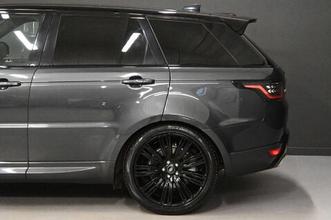 Land Rover Range Rover Sport 3.0 D300 MHEV HSE Dynamic Black SUV 5dr Diesel Auto 4WD Euro 6 (s/s) (300 p 30