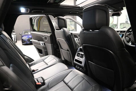 Land Rover Range Rover Sport 3.0 D300 MHEV HSE Dynamic Black SUV 5dr Diesel Auto 4WD Euro 6 (s/s) (300 p 15