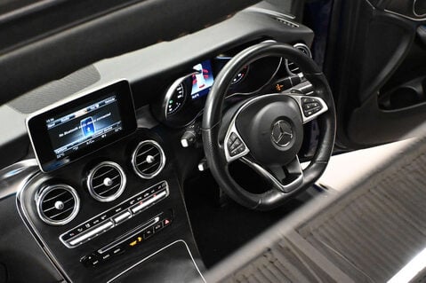 Mercedes-Benz GLC 2.1 GLC 220 D 4Matic AMG Line Premium Auto 4WD 5dr 4