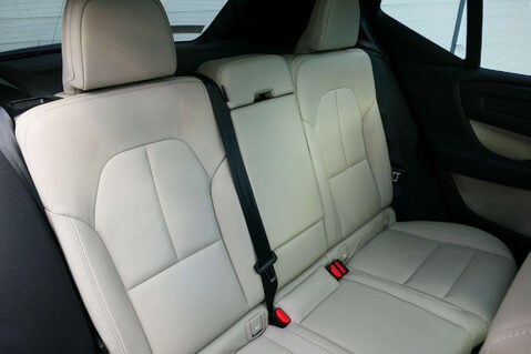 Volvo XC40 2.0 XC40 Inscription Pro T4 AWD Auto 4WD 5dr 5