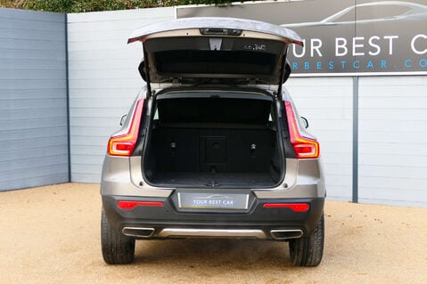 Volvo XC40 2.0 XC40 Inscription Pro T4 AWD Auto 4WD 5dr 18