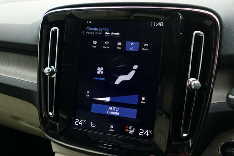 Volvo XC40 2.0 XC40 Inscription Pro T4 AWD Auto 4WD 5dr 40