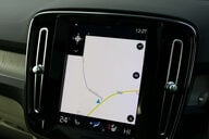 Volvo XC40 2.0 XC40 Inscription Pro T4 AWD Auto 4WD 5dr 27