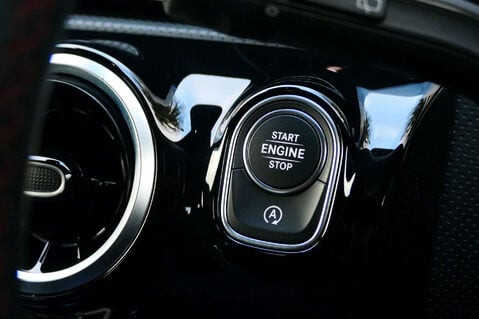 Mercedes-Benz A Class 1.3 A 200 AMG Line Auto 5dr 39