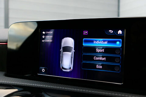 Mercedes-Benz A Class 1.3 A 200 AMG Line Auto 5dr 35