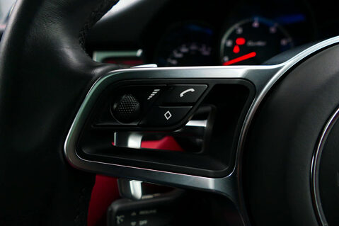 Porsche Macan 2.9 Macan T Semi-Auto 4WD 5dr 38