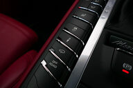 Porsche Macan 2.9 Macan T Semi-Auto 4WD 5dr 33