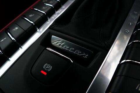 Porsche Macan 2.9 Macan T Semi-Auto 4WD 5dr 37