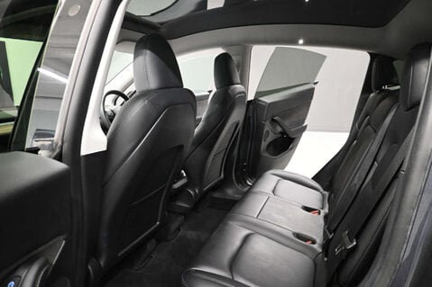 Tesla Model Y Model Y Long Range AWD 4WD 5dr 10