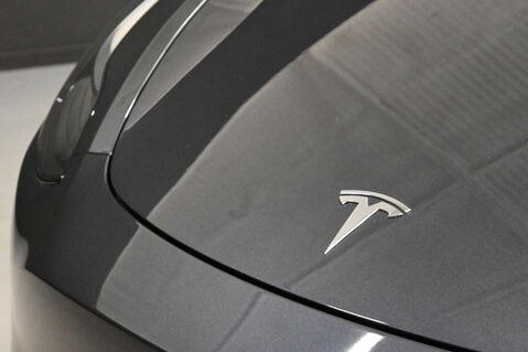 Tesla Model Y Model Y Long Range AWD 4WD 5dr 24