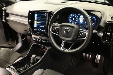 Volvo XC40 1.5 XC40 R-Design T3 Auto 5dr 39