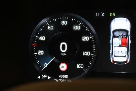 Volvo XC40 1.5 XC40 R-Design T3 Auto 5dr 42