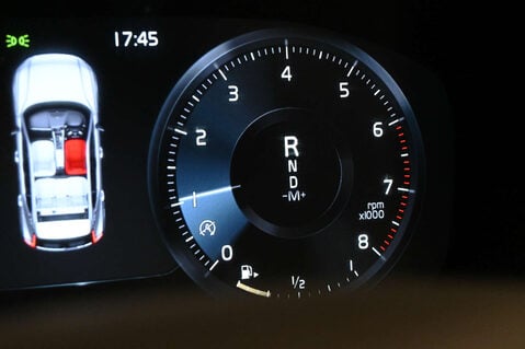 Volvo XC40 1.5 XC40 R-Design T3 Auto 5dr 44