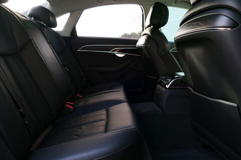 Audi A8 3.0 A8 50 TDI Quattro Auto 4WD 4dr 21