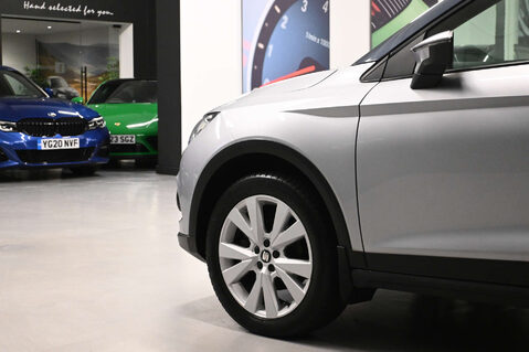 SEAT Arona 1.6 Arona SE Technology Luxury TDI 5dr 4
