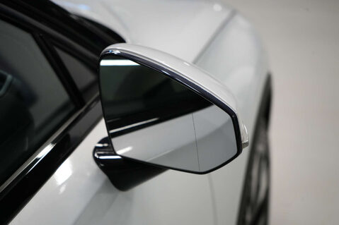 Polestar 2 Single Motor 78kWh Long Range Fastback 5dr Electric Auto FWD (231 ps) 10