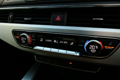 Audi A5 2.0 A5 S Line 35 TFSI Semi-Auto 2dr 34