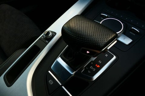 Audi A5 2.0 A5 S Line 35 TFSI Semi-Auto 2dr 27