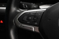 Volkswagen Golf 1.5 Golf Life TSi 5dr 39