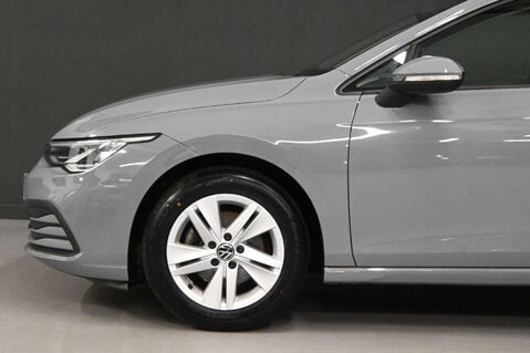 Volkswagen Golf 1.5 Golf Life TSi 5dr 26